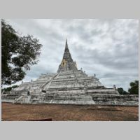 Thailand, Wat Phu Khao Thong (Golden Mount), photo Toru O, tripadvisor.jpg